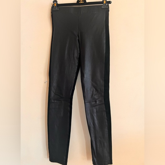 Vince 100% Leather Suede Black skinny leggings Size S / P - Picture 3 of 10